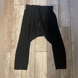Lululemon Pants Womens 8 Black Harem